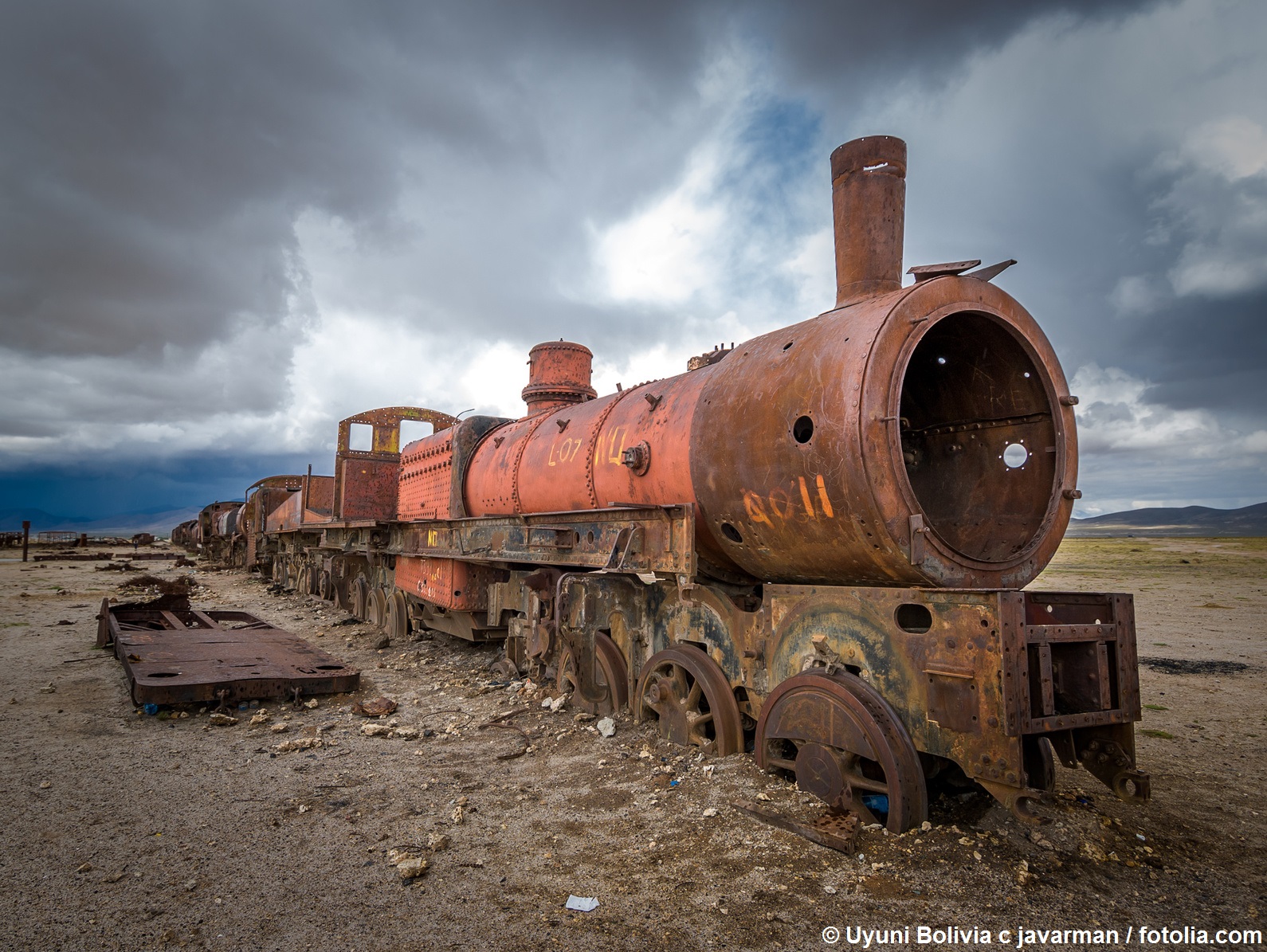 Verrostete Dampflokomotive . Bildquelle Uyuni_Bolivia_c_javarman / fotolia.com